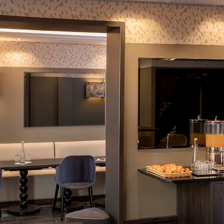 ホテル ドヌー オペラ パリ