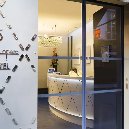 ドヌー オペラ 3* パリ