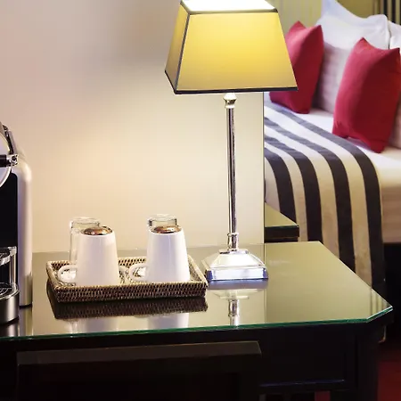 ドヌー オペラ 3* パリ