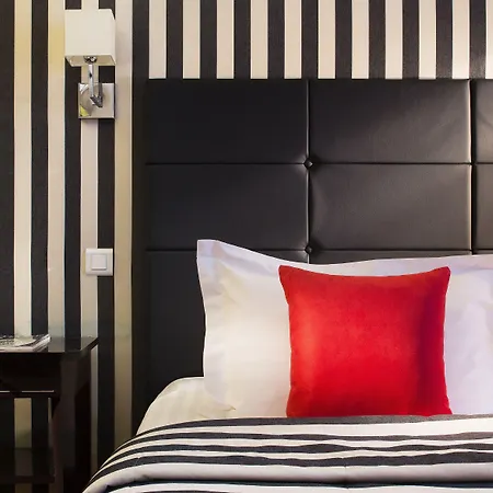 ドヌー オペラ ホテル