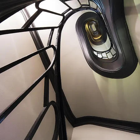 ホテル ドヌー オペラ パリ