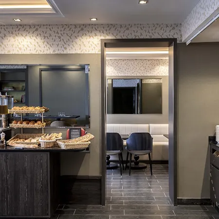 ホテル ドヌー オペラ パリ