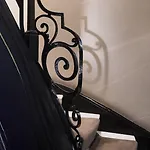 Daunou Opera Hotel 3*