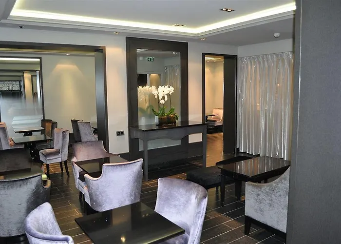 Hotell Daunou Opera 3*