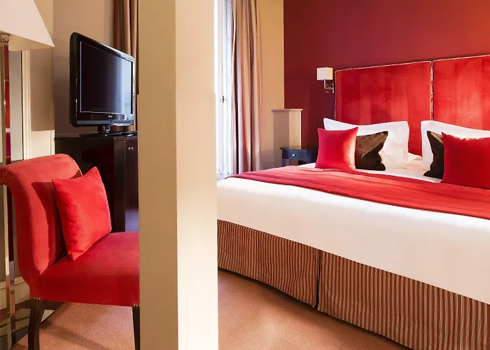 Daunou Opera Hotell 3*